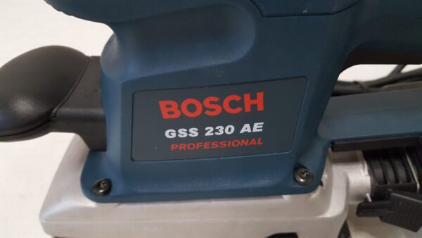 Виброшлифмашина Bosch GSS 230 AE
